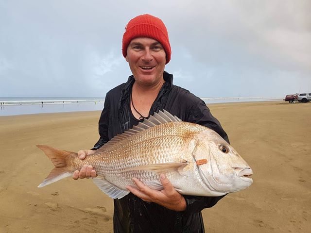 90 Mile Beach Snapper Caught using an Akios Airloop R10 surf reel