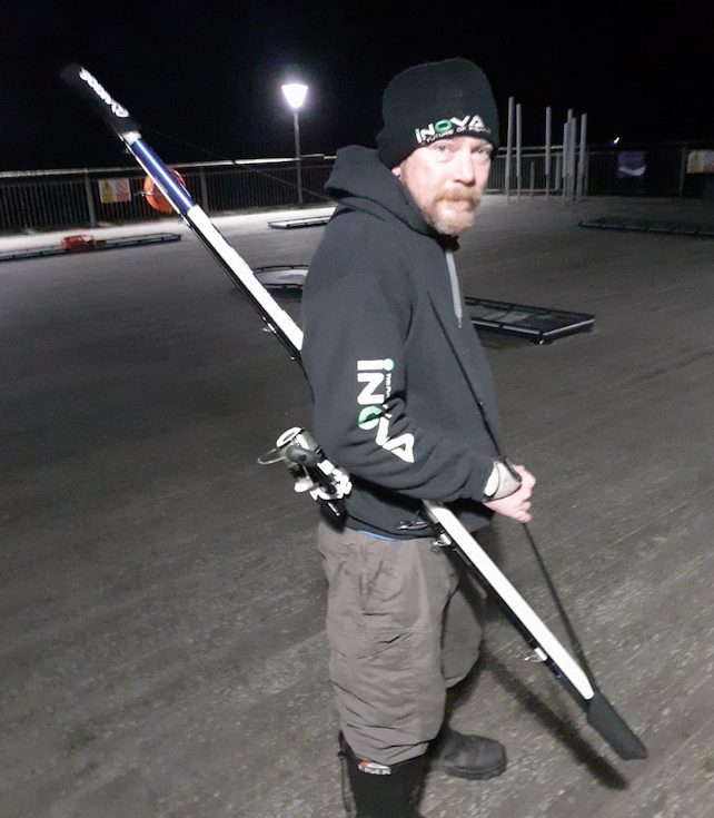 Universal rod carrier in action