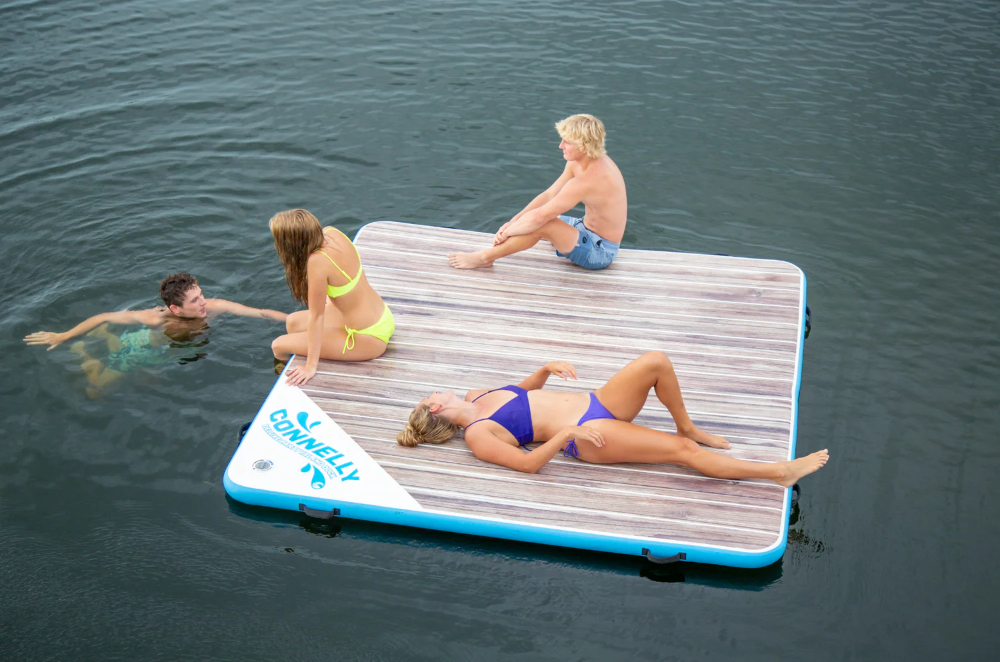 Connelly Party Cove Dock Deluxe - Lure Me - Online Fishing Tackle