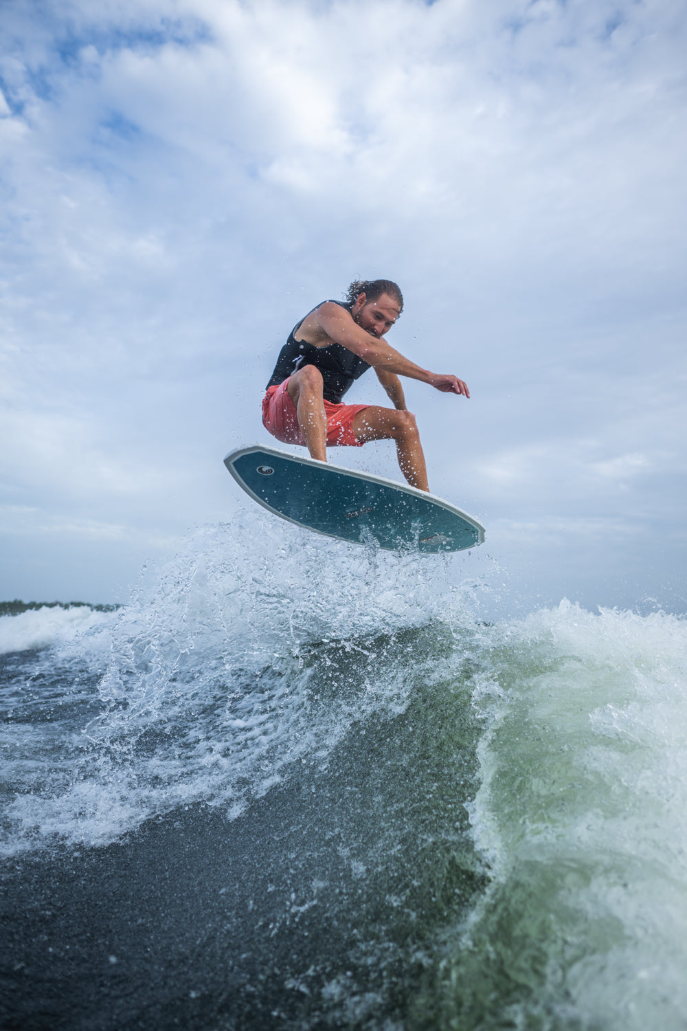 Connelly Bentley Wakesurf Board - Lure Me - Online Fishing Tackle