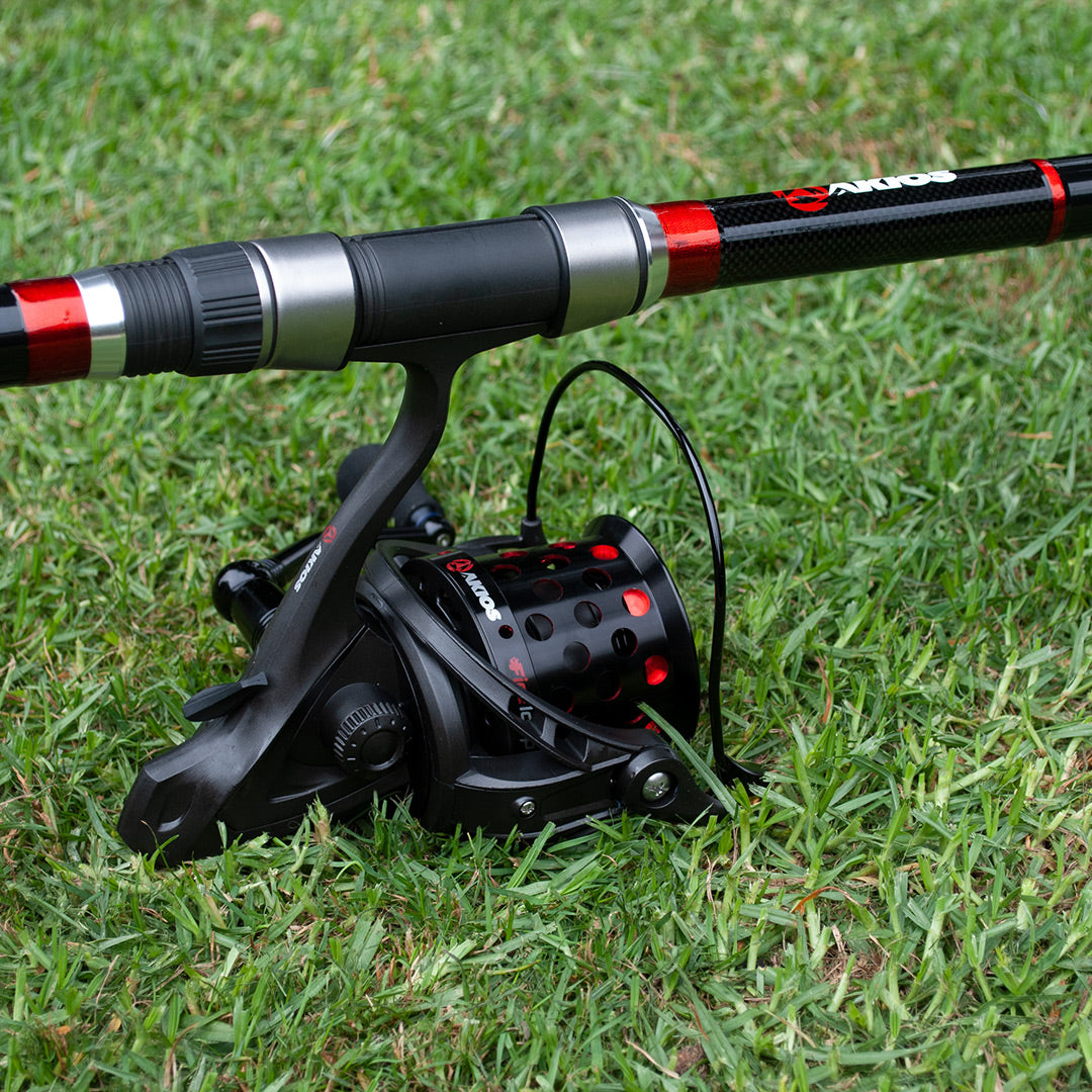 Surf Casting Combo - Akios Fireloop and HellRazor Surf Rod and Reel Combo