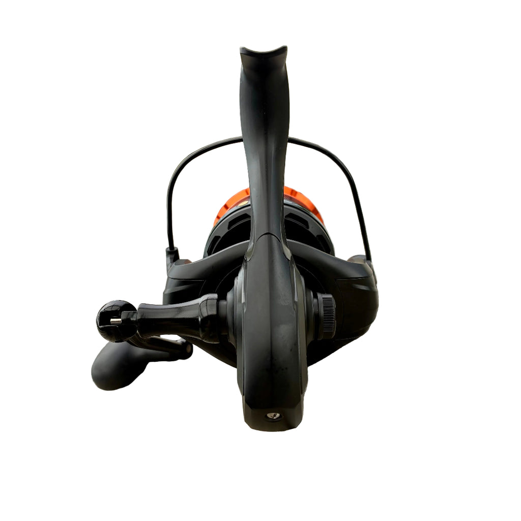 akios krave kx8 surfcasting reel rear view