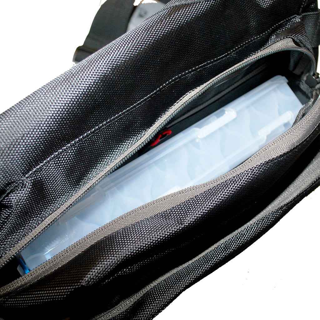Catch Shoulder Tackle Bag